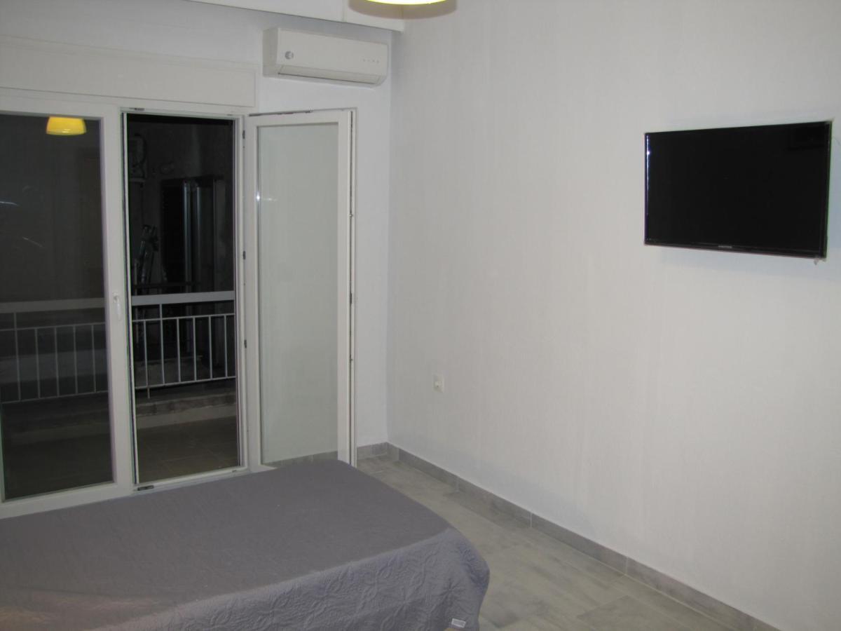 Kostas' House Apartment Hanioti Bagian luar foto