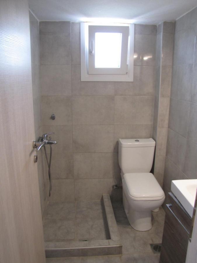 Kostas' House Apartment Hanioti Bagian luar foto
